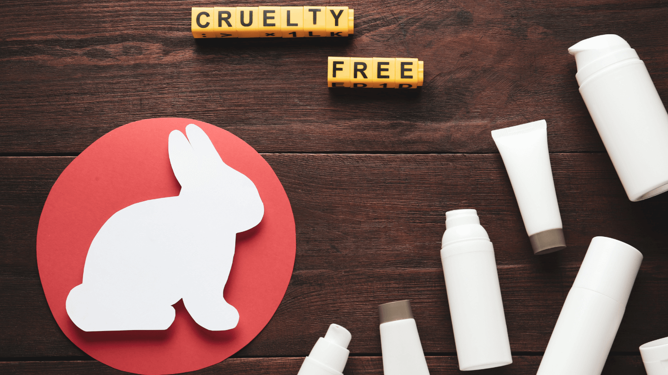 Cruelty-free cosmetics là sản phẩm không được thử nghiệm trên động vật ở bất kỳ giai đoạn nào