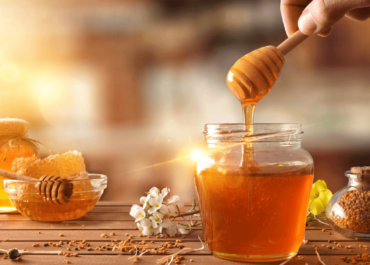 Mật ong mang đến nhiều lợi ích cho sức khỏe và làm đẹp