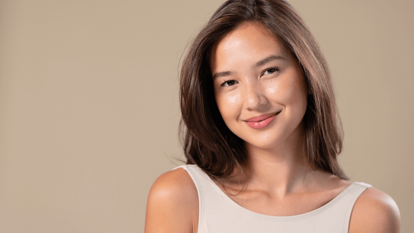Rễ cam thảo là thành phần tự nhiên giàu dưỡng chất cho da