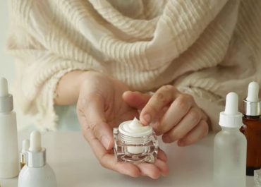 Mẹo chăm sóc da mùa đông – Gợi ý phát triển sản phẩm gia công mỹ phẩm tại OCM Việt Nam