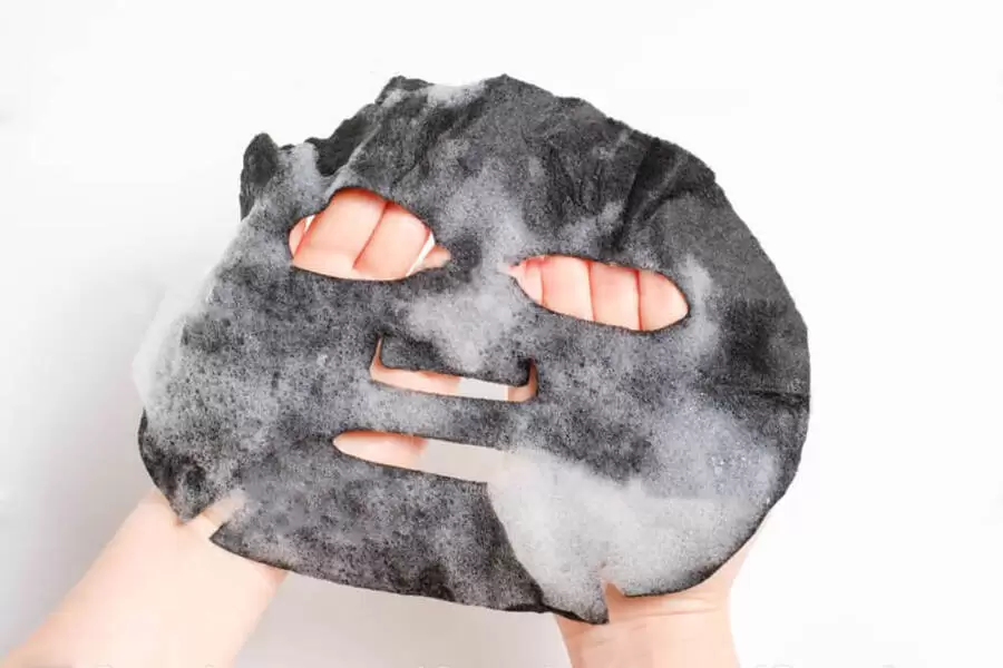 Mặt nạ sủi bọt tạo nên cảm giác nhẹ nhàng nhưng rất hiệu quả trong việc làm sạch da