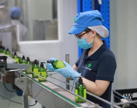 6 Tiêu Chuẩn Gia Công Kem Dưỡng Da và Lợi Ích Tuyệt Vời