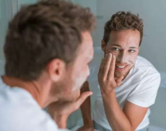 Gia công sữa rửa mặt nam chất lượng cao theo yêu cầu