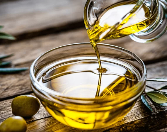 Tác dụng vượt trội của kem dưỡng dầu olive mới nhất 2025