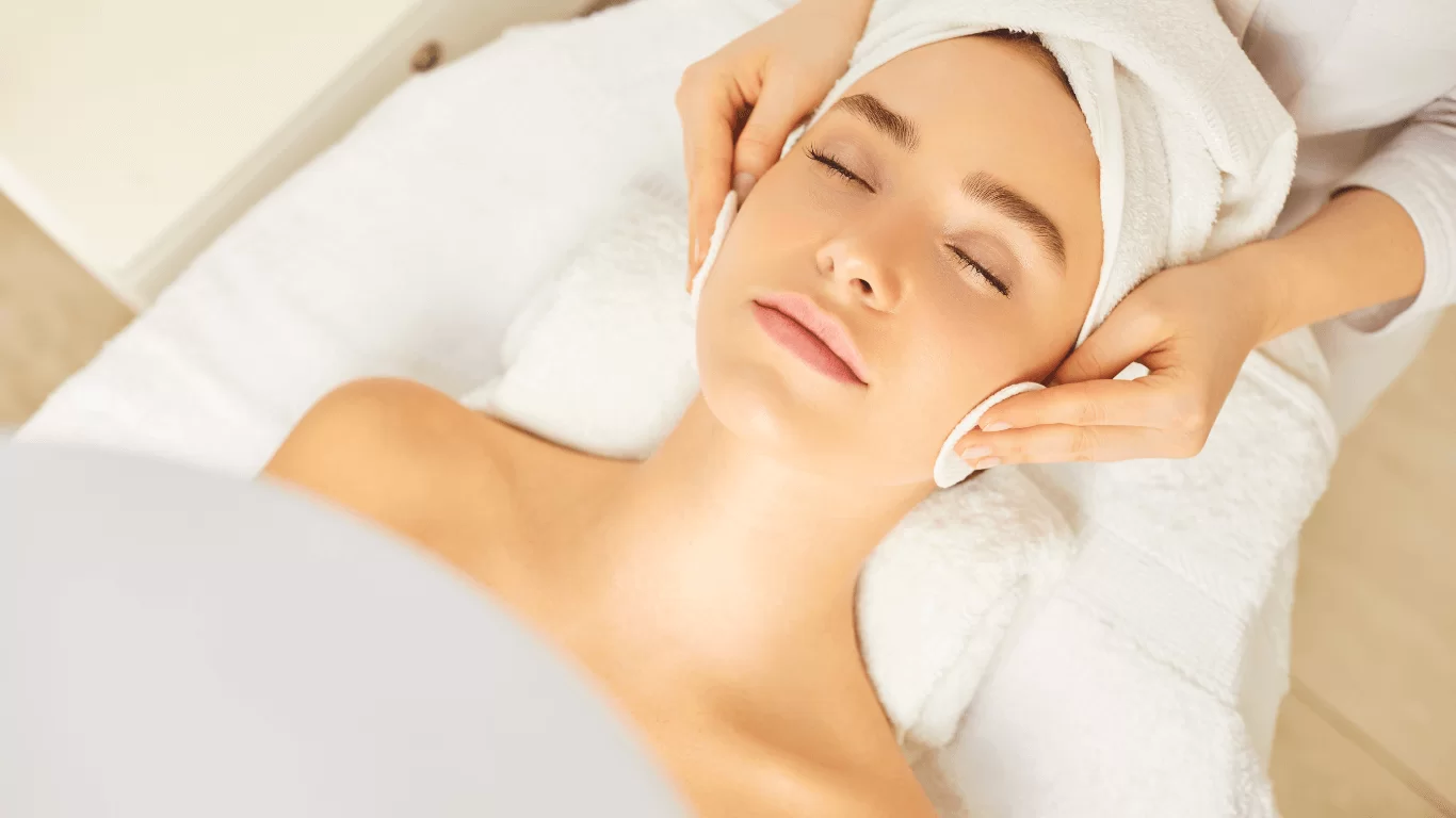Tinh dầu tràm trà mang lại nhiều lợi ích trong dưỡng da