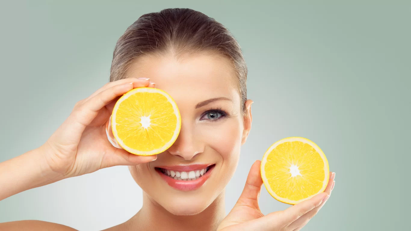 Vitamin C có nhiều công dụng đối với làn da