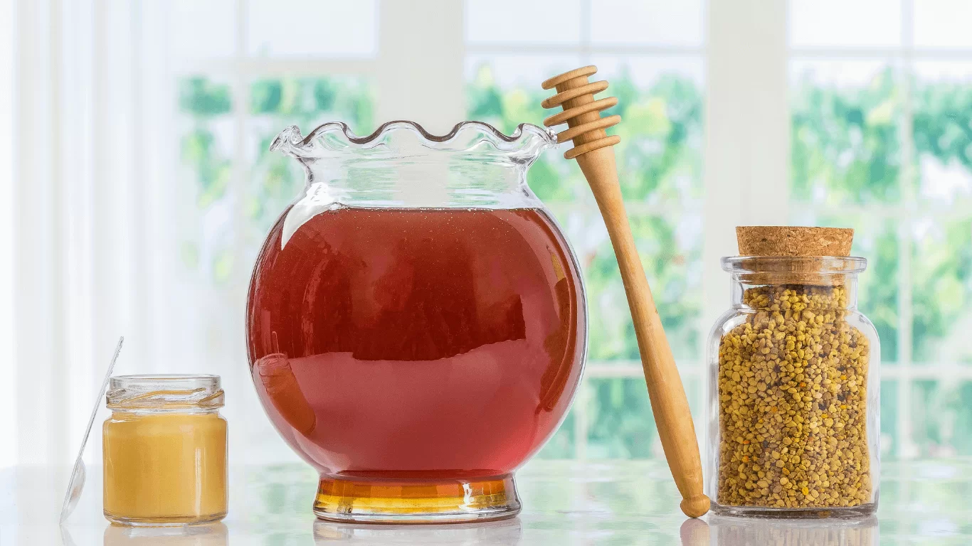 Sữa ong chúa món quà dinh dưỡng từ thiên nhiên