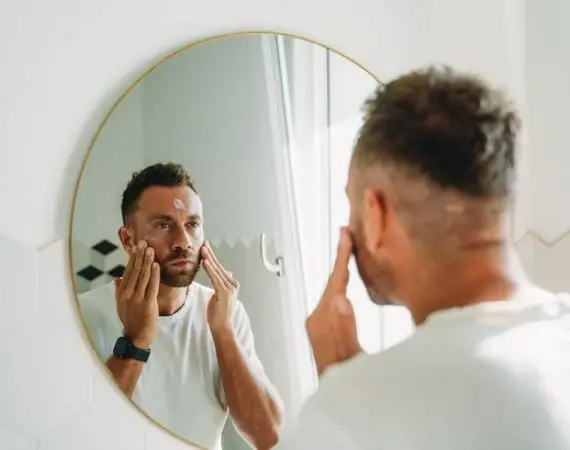 Kem dưỡng da sau khi cạo râu – Bước chăm sóc không thể thiếu của phái mạnh hiện đại