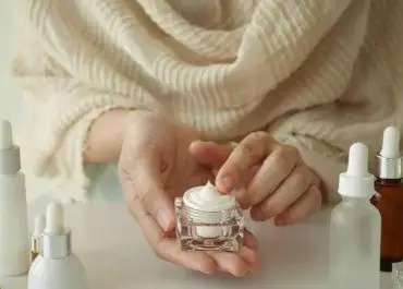 Gia công mỹ phẩm, chăm sóc da mùa đông, Gia công kem dưỡng ẩm